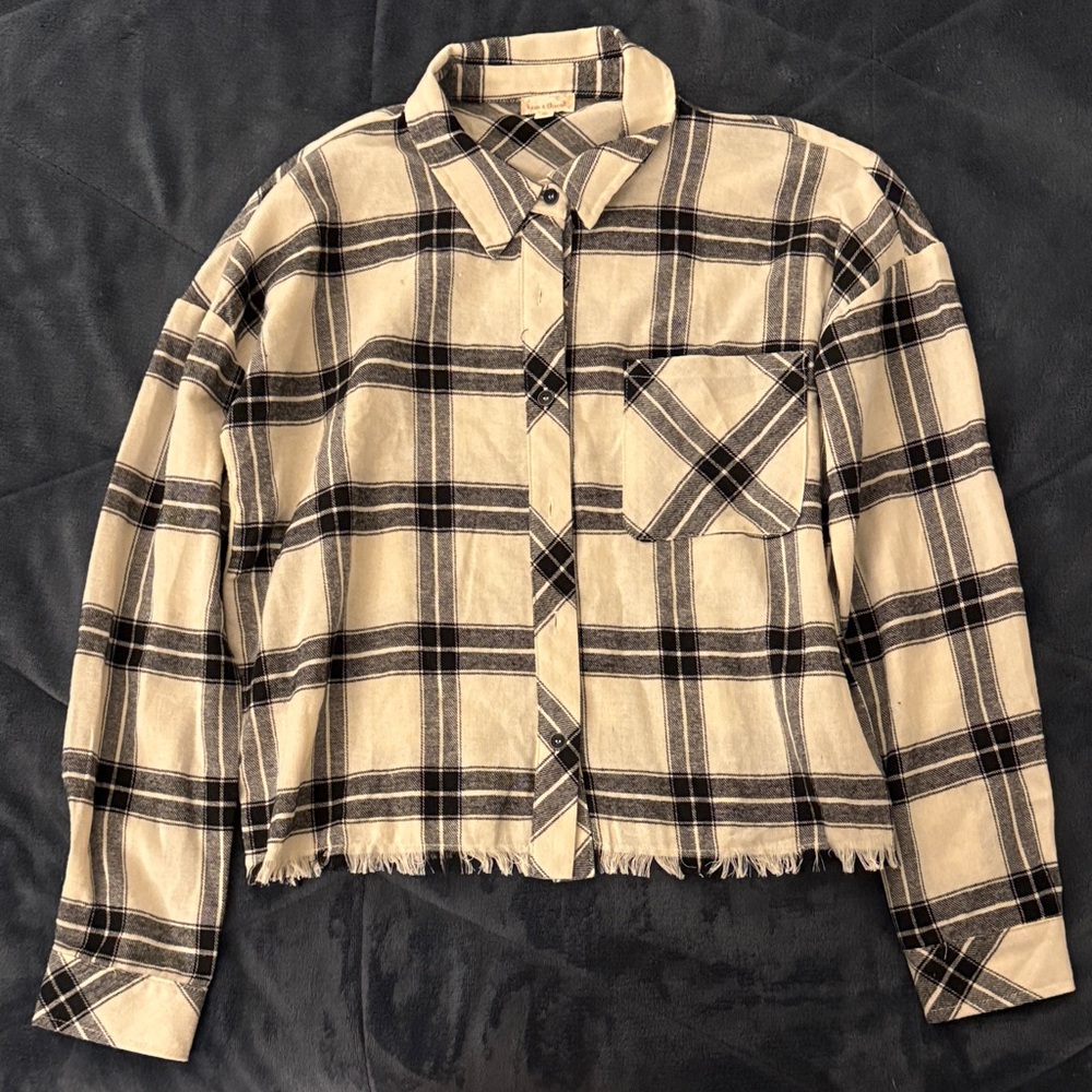 Hem & Thread Black and Cream Plaid Button Down Shirt